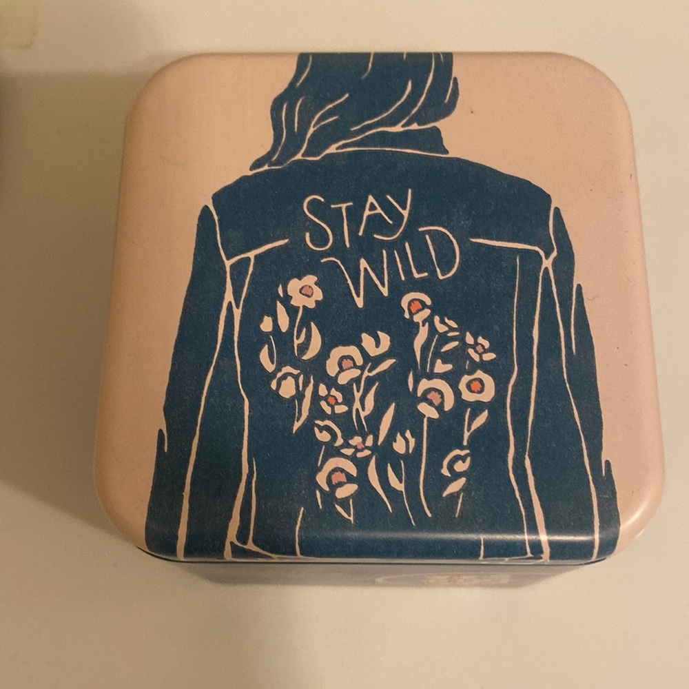 This Is A Fossil Watch And The Box Is Customize - image 2